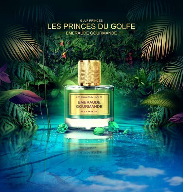 Le parfum au jasmin Emeraude Gourmande de la marque Les Fleurs du Golfe, dans un flacon d'exception. Pierres précieuses à coté, posé sur l'eau, dans une nature sauvage.