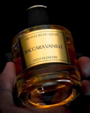 Une photo illustrative du parfum vanille Baccara vanille.