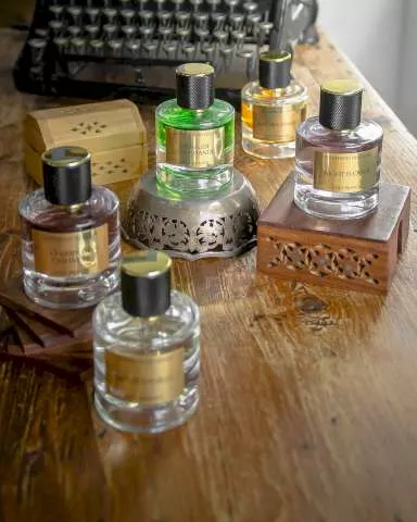 Une photo représentative de quelques parfums de niche de la marque les fleurs du golfe.