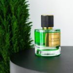Le parfum fruité Emeraude Gourmande des Fleurs du Golfe.